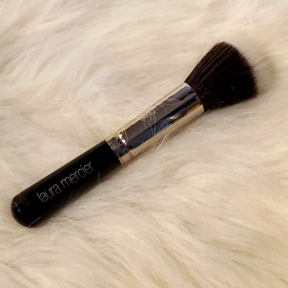 Laura Mercier Dual Fiber Finishing Brush